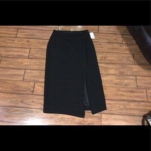 NWT SC Basics Long Lined Black Skirt 16